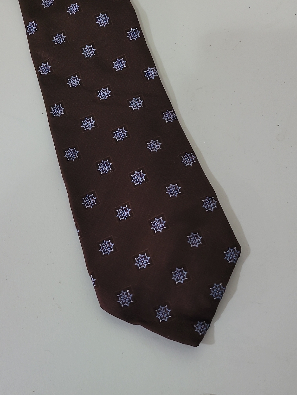 .Valentino Brown Tie with Blue Medallion Pattern
